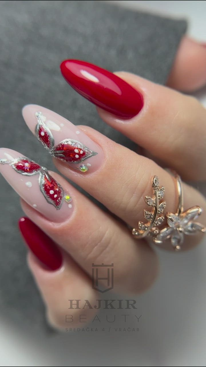 Are you still looking for a video editor for your e-com brand ?? Dm me to start working on your project now!